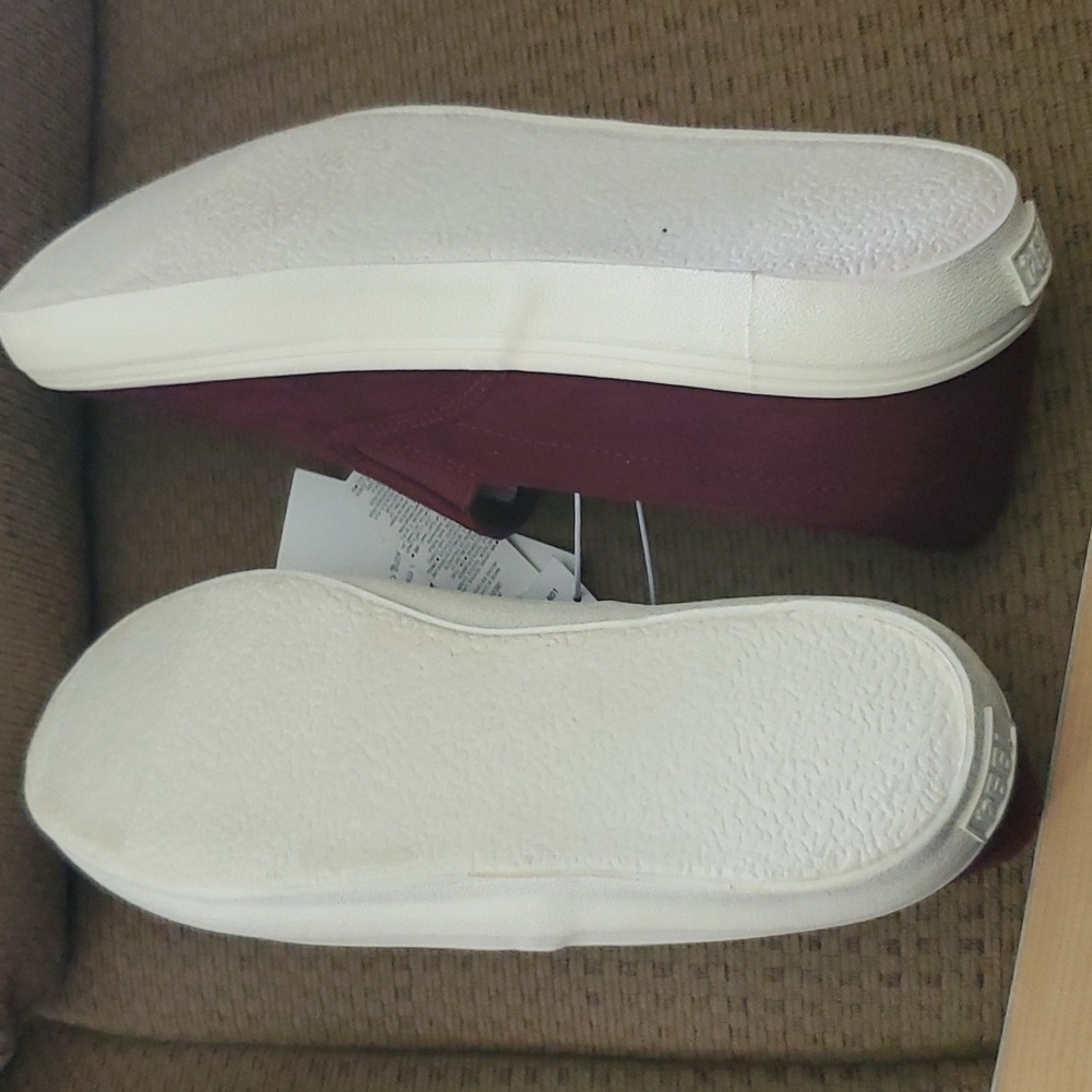 Old Navy Slip Ons - Picture 4 of 7